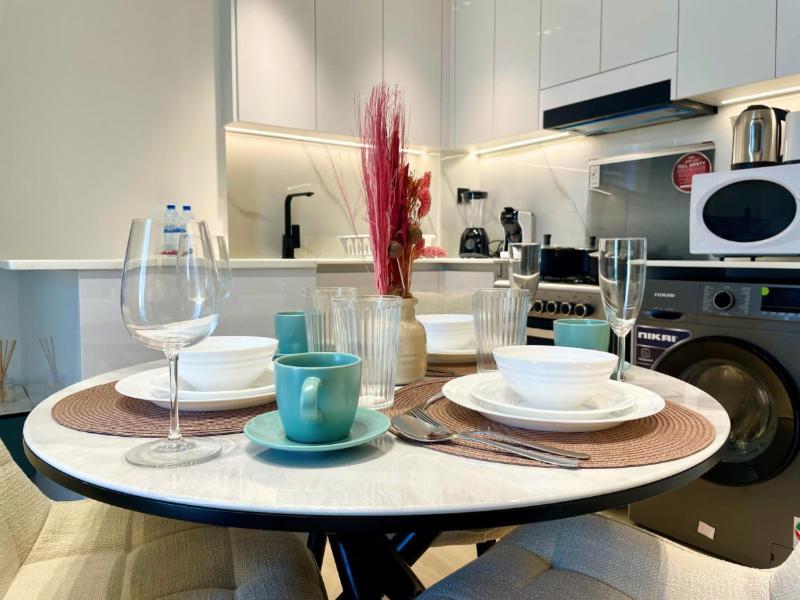 Apartment Premium Furnished 1br Binghatti Corner In Jvc - 301 Dubai